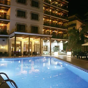 https://la-carolina-lloret-de-mar.catalonia-hotels.com